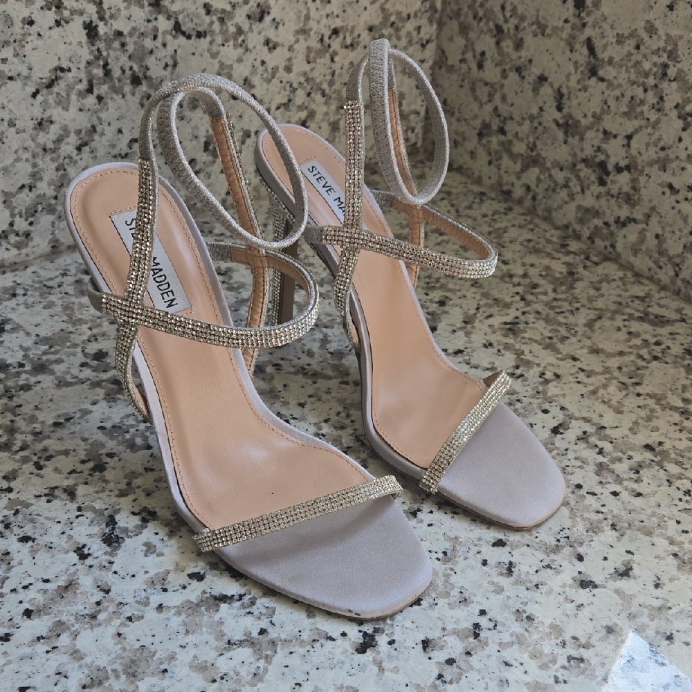 Steve Madden Elegant Nectur Strappy Heels US Sz 9